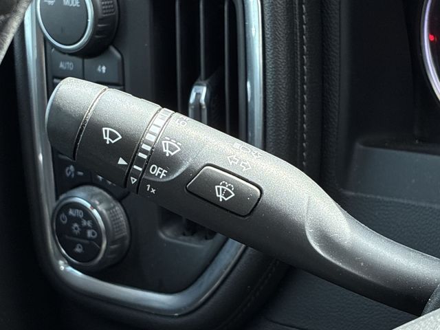 Thumbnail: 2022 Chevrolet Silverado 1500 - 34