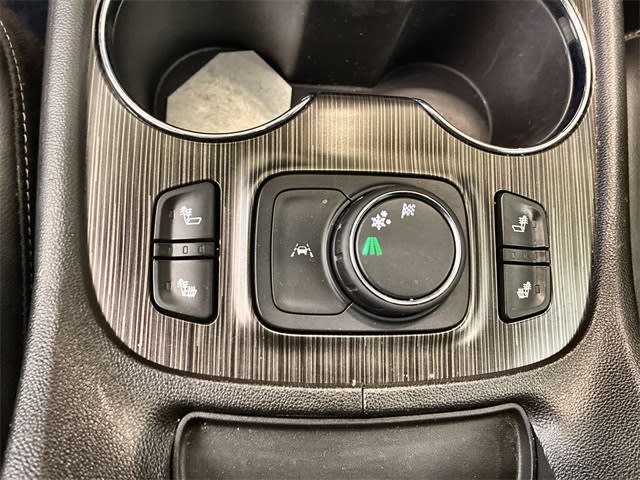 Thumbnail: 2023 GMC Acadia - 39