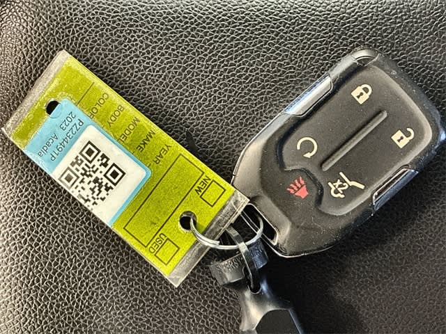 Thumbnail: 2023 GMC Acadia - 20