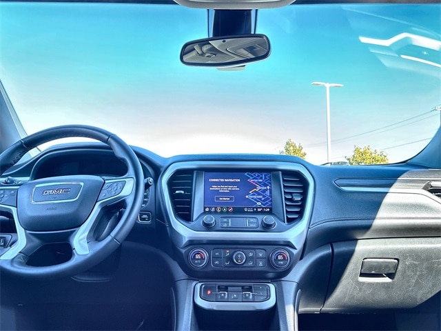 Thumbnail: 2023 GMC Acadia - 15