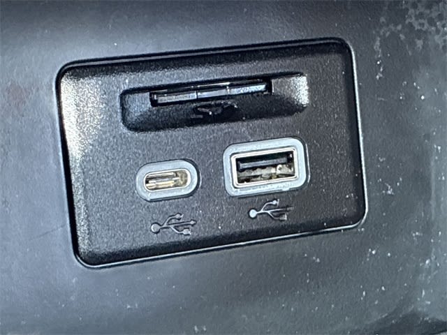 Thumbnail: 2021 GMC Acadia - 36