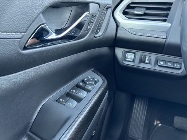 Thumbnail: 2023 GMC Acadia - 40