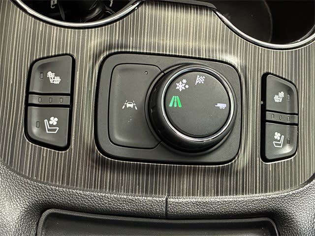 Thumbnail: 2023 GMC Acadia - 39