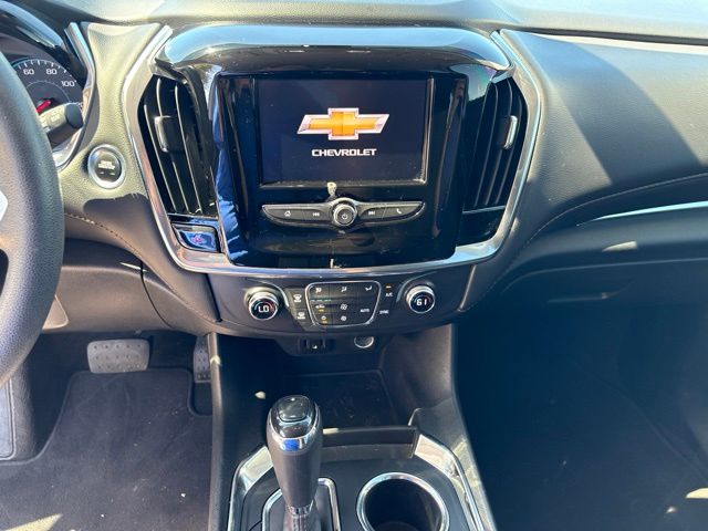 Thumbnail: 2020 Chevrolet Traverse - 10