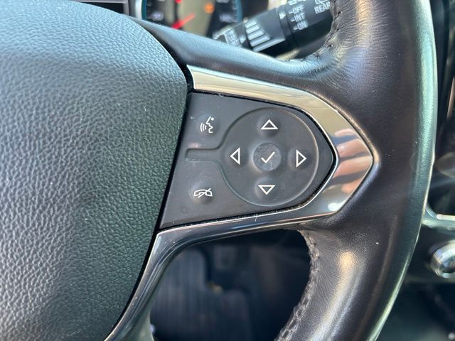 Thumbnail: 2019 Chevrolet Traverse - 21