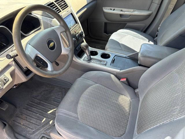 Thumbnail: 2012 Chevrolet Traverse - 8