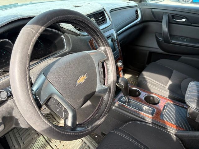 Thumbnail: 2014 Chevrolet Traverse - 2