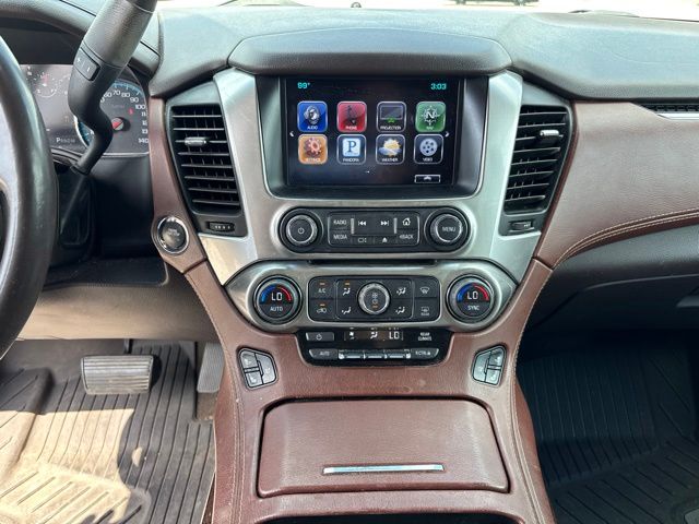 Thumbnail: 2016 Chevrolet Suburban - 10