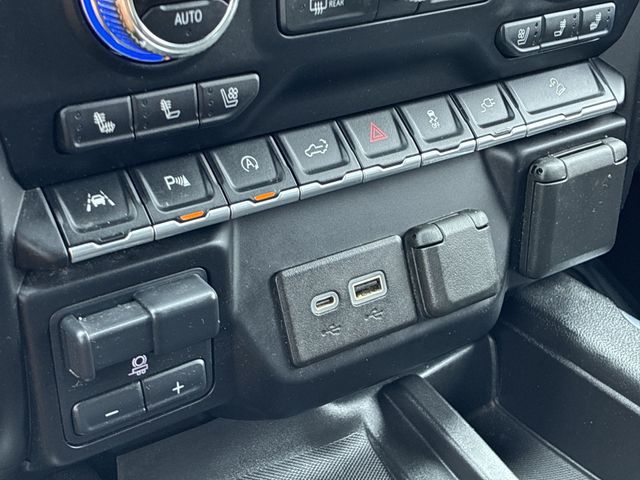 Thumbnail: 2021 GMC Sierra 1500 - 50
