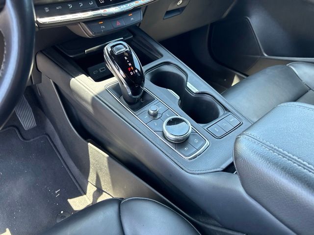 Thumbnail: 2023 Cadillac XT4 - 11