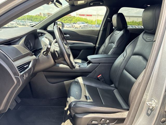 Thumbnail: 2023 Cadillac XT4 - 10