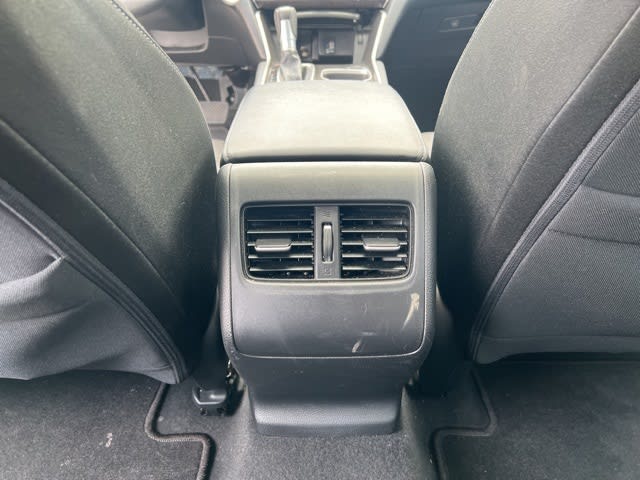 2019 Honda Accord EX 20