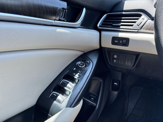 Thumbnail: 2020 Honda Accord - 40