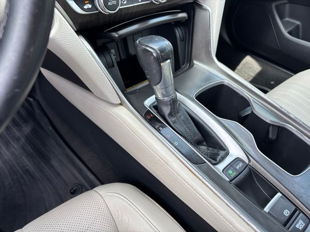 Thumbnail: 2018 Honda Accord - 21