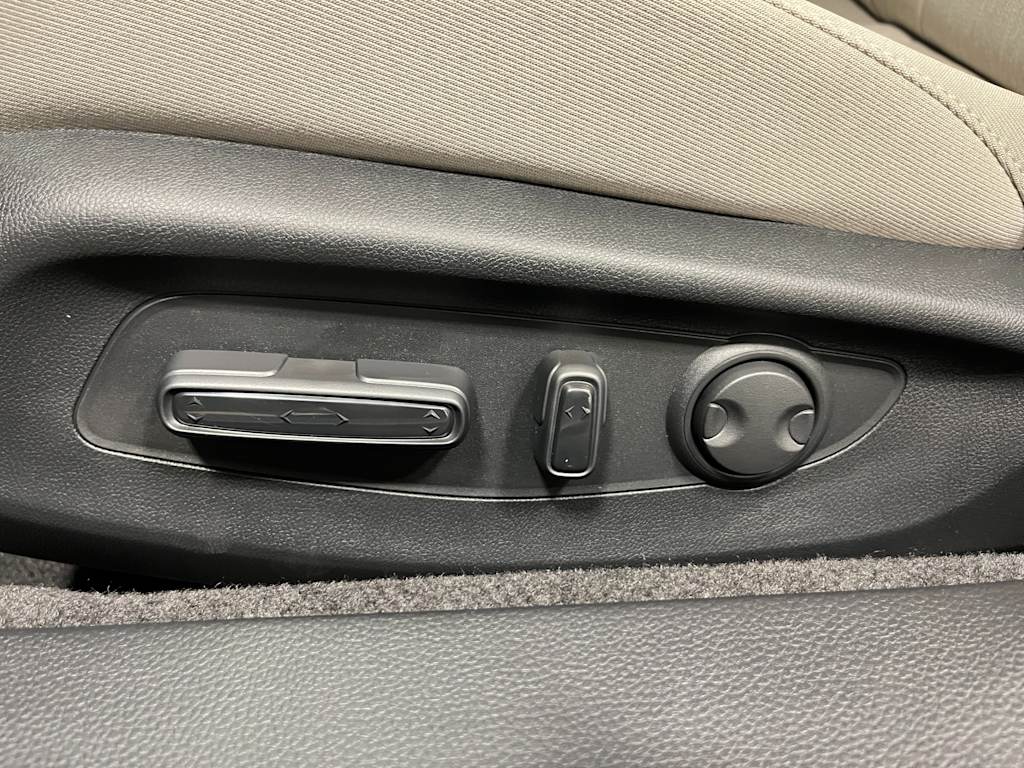 Thumbnail: 2025 Honda Accord - 19