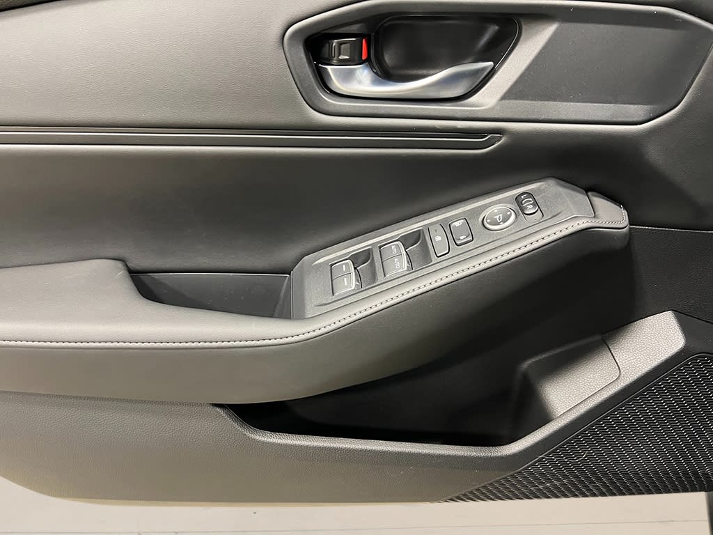 Thumbnail: 2025 Honda Accord - 21