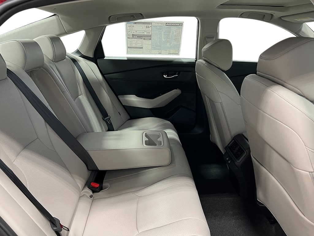 Thumbnail: 2025 Honda Accord - 31