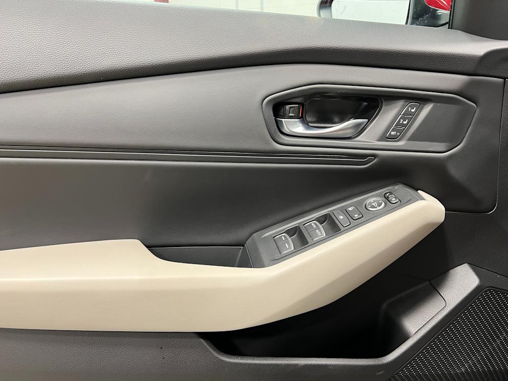 Thumbnail: 2025 Honda Accord - 21