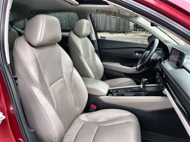 Thumbnail: 2023 Honda Accord - 32