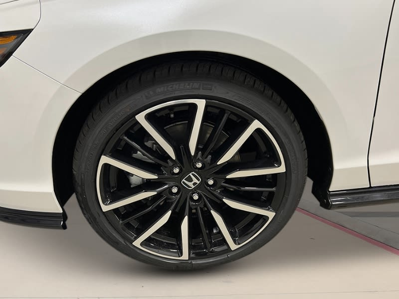 Thumbnail: 2025 Honda Accord - 8