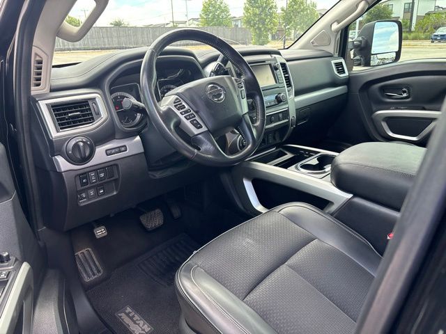 Thumbnail: 2018 Nissan Titan - 2