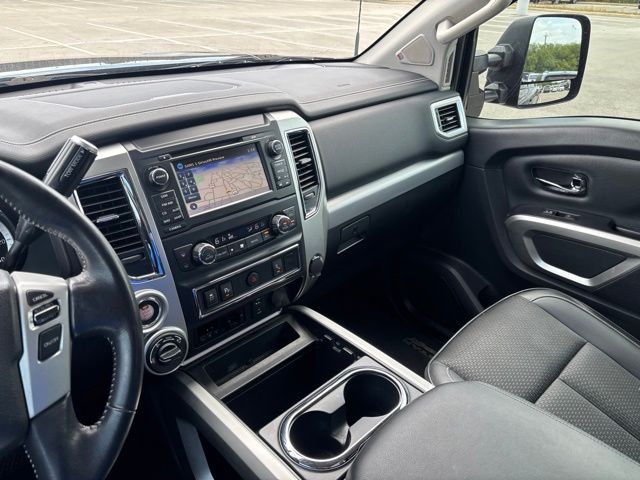 Thumbnail: 2018 Nissan Titan - 7