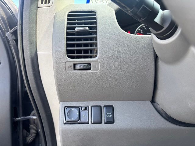 Thumbnail: 2012 Nissan Frontier - 18