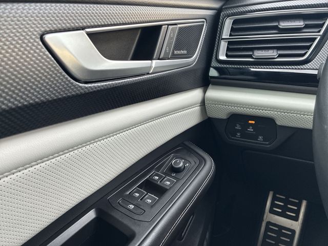 Thumbnail: 2024 Volkswagen Atlas - 42