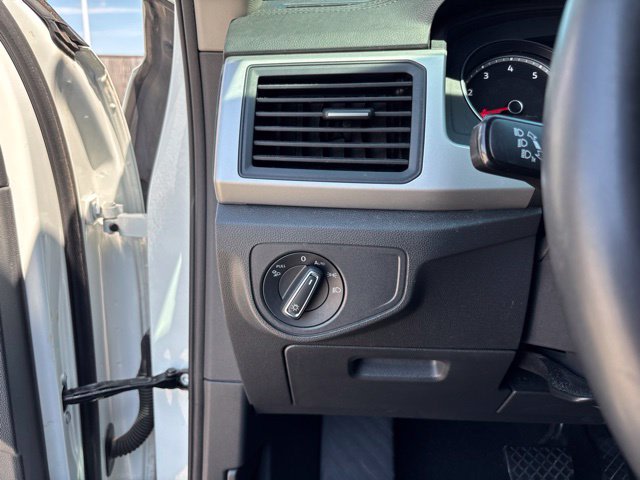 Thumbnail: 2021 Volkswagen Atlas - 18