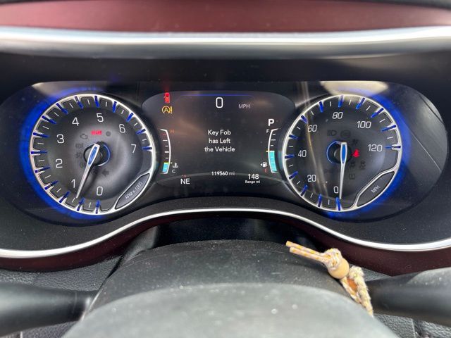 Thumbnail: 2020 Chrysler Pacifica - 12