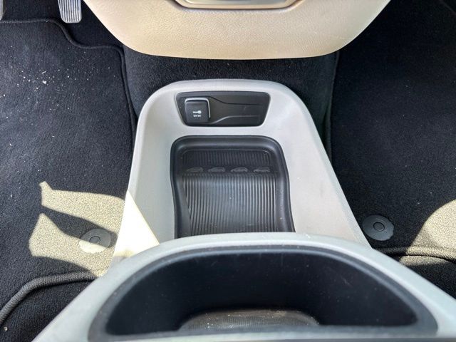Thumbnail: 2023 Chrysler Pacifica - 23