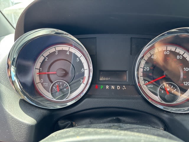 Thumbnail: 2017 Dodge Grand Caravan - 9