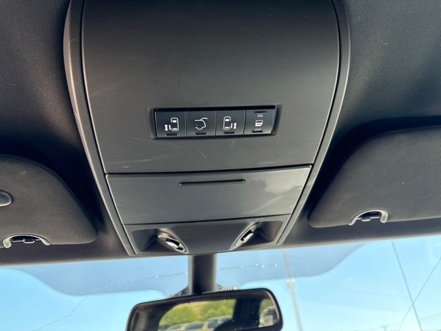 Thumbnail: 2018 Dodge Grand Caravan - 24