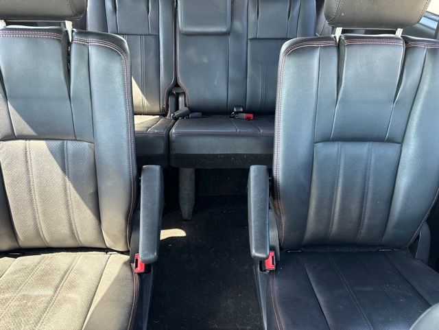 Thumbnail: 2018 Dodge Grand Caravan - 10