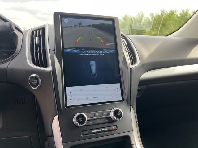 2024 Ford Edge SEL 12