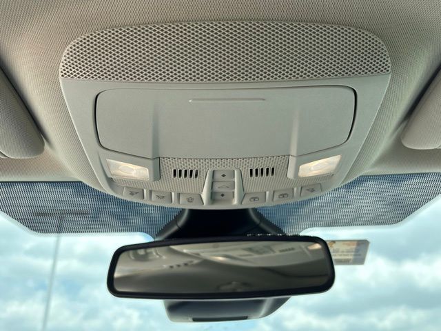 Thumbnail: 2024 Ford Edge - 25