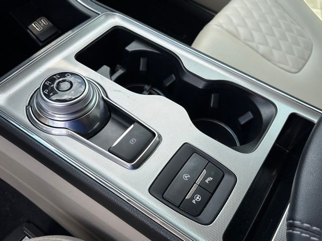 Thumbnail: 2024 Ford Edge - 23