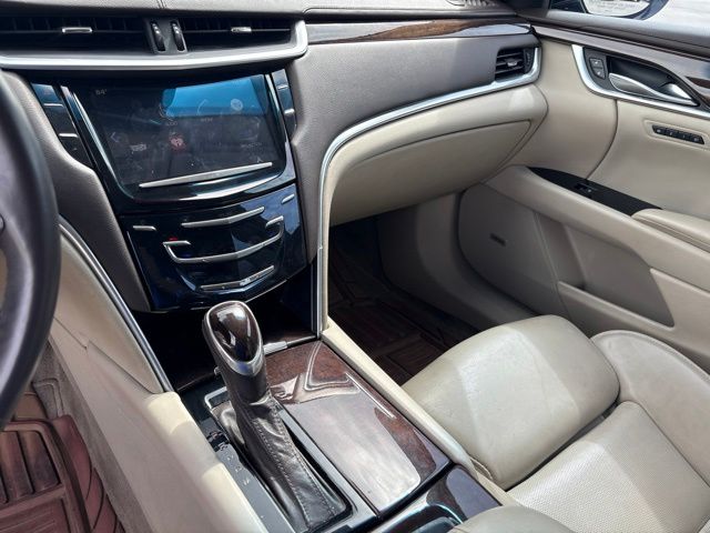 Thumbnail: 2017 Cadillac XTS - 24
