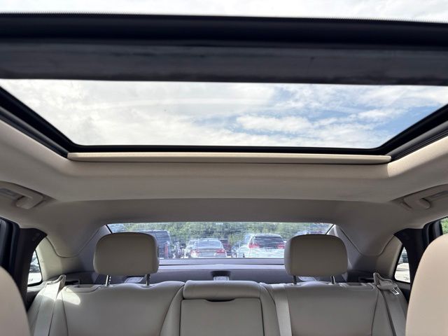Thumbnail: 2017 Cadillac XTS - 27
