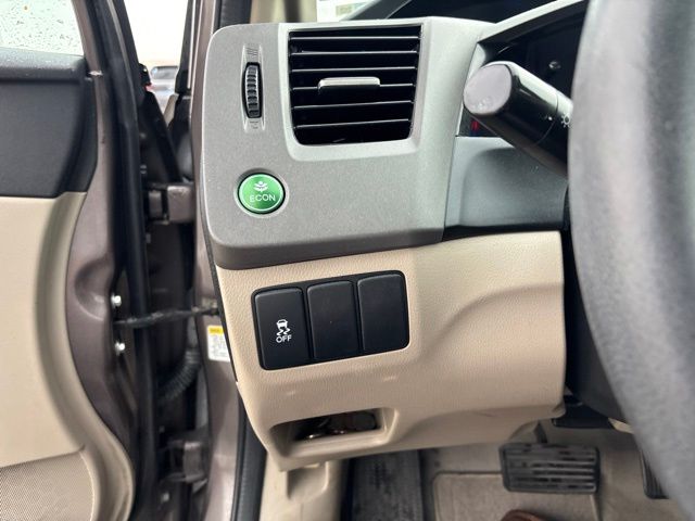 Thumbnail: 2012 Honda Civic - 17