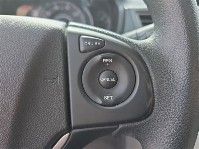 2014 Honda CR-V EX 34
