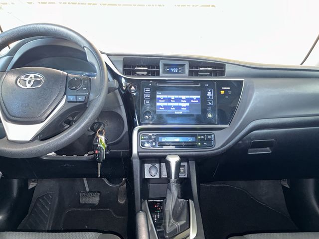 Thumbnail: 2017 Toyota Corolla - 33