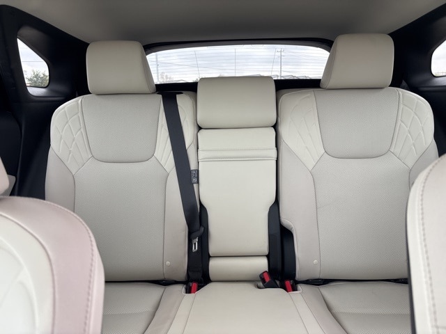 Thumbnail: 2024 Lexus RX - 7