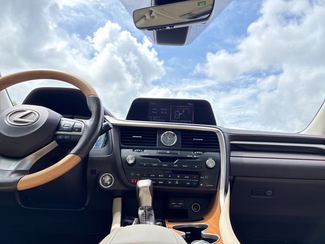 Thumbnail: 2020 Lexus RX - 15