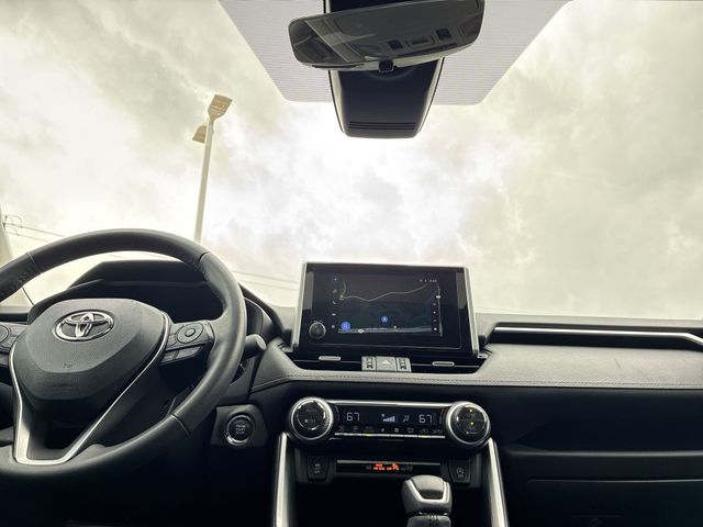 Thumbnail: 2023 Toyota RAV4 - 14