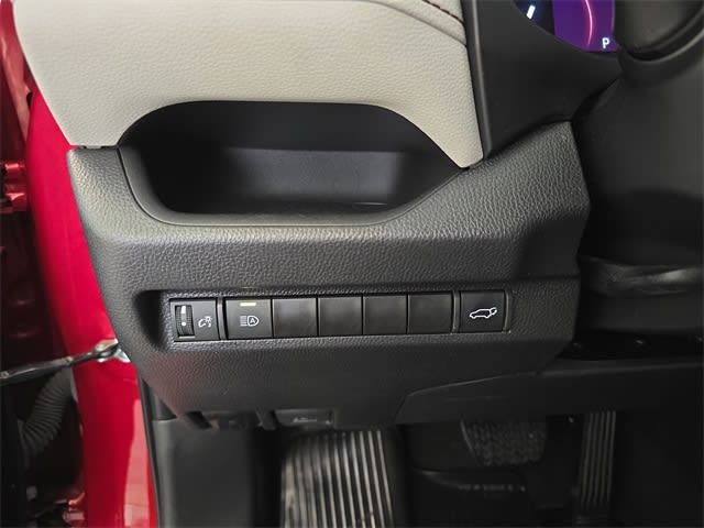 2023 Toyota RAV4 XLE Premium 41