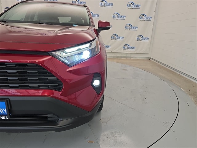 2023 Toyota RAV4 XLE Premium 26