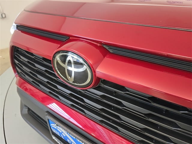 2023 Toyota RAV4 XLE Premium 7