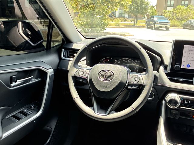 Thumbnail: 2025 Toyota RAV4 - 13