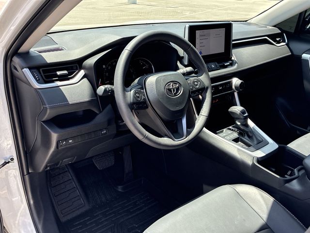 Thumbnail: 2025 Toyota RAV4 - 2